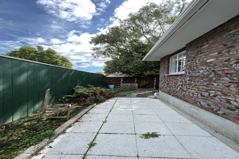 Photo of property in 2/8a Islington Street, Trentham, Upper Hutt, 5018