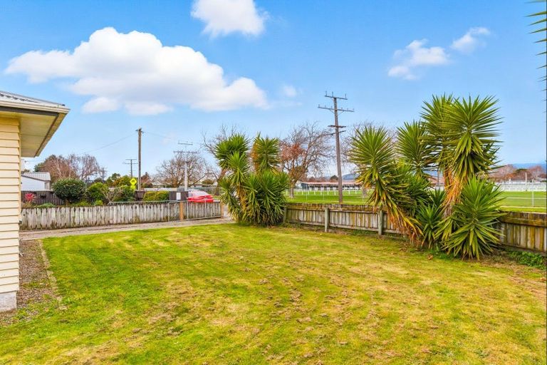 Photo of property in 2 Collingwood Street, Levin, 5510