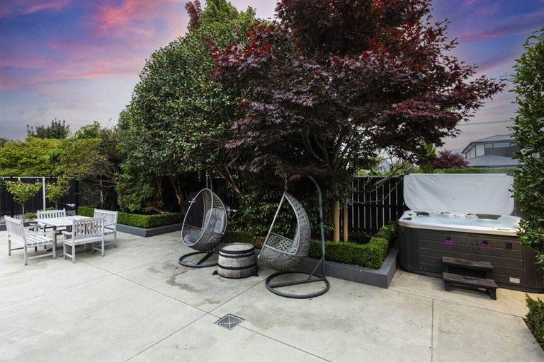 Photo of property in 486 Ilam Road, Bryndwr, Christchurch, 8052