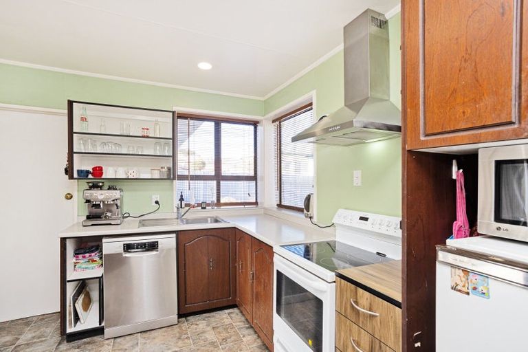 Photo of property in 90 Lowe Street, Avenal, Invercargill, 9810