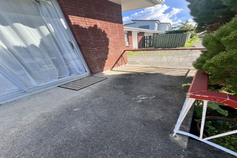 Photo of property in 2/48 Jutland Road, Hauraki, Auckland, 0622