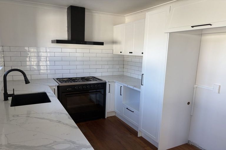 Photo of property in 20 Stokes Crescent, Maeroa, Hamilton, 3200