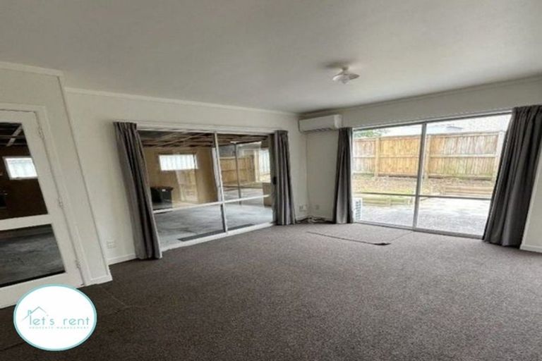 Photo of property in 54 Mckinstry Avenue, Mangere East, Auckland, 2024