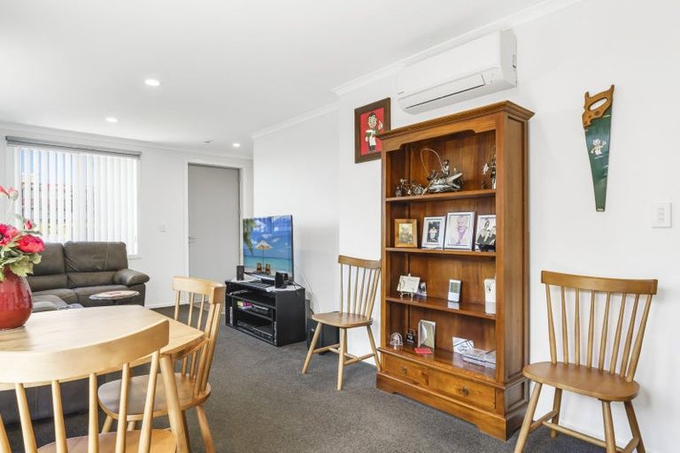 Photo of property in 17 Anchor Crescent, Papamoa, 3118