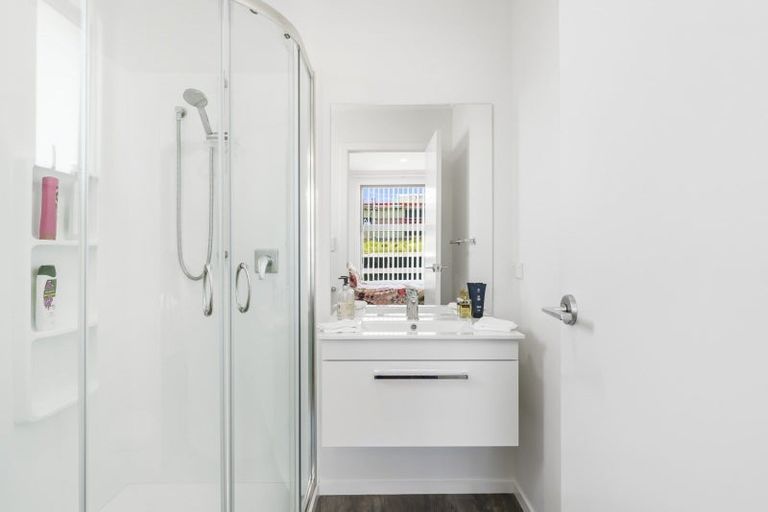 Photo of property in 17 Anchor Crescent, Papamoa, 3118