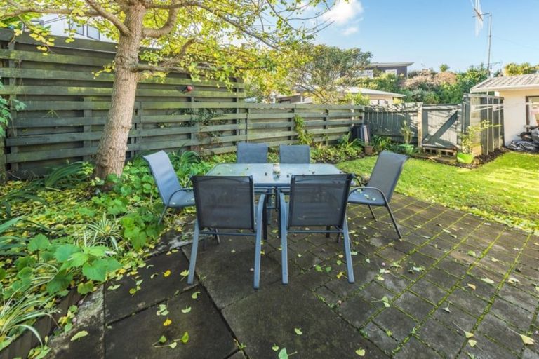 Photo of property in 34 Parkes Avenue, Saint Johns Hill, Whanganui, 4501
