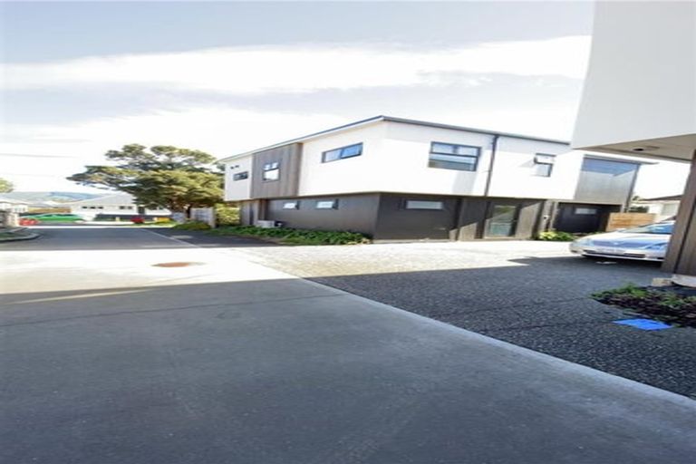 Photo of property in 2/338 Oxford Terrace, Avalon, Lower Hutt, 5011