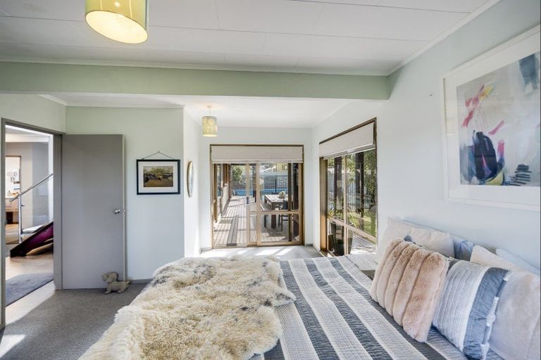 Photo of property in 54 Le Quesne Road, Bay View, Napier, 4104