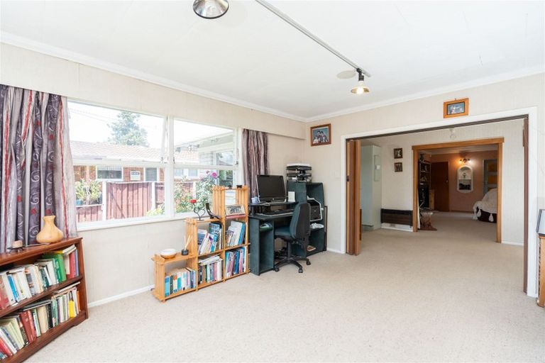 Photo of property in 14 Lysander Place, Hillcrest, Hamilton, 3216