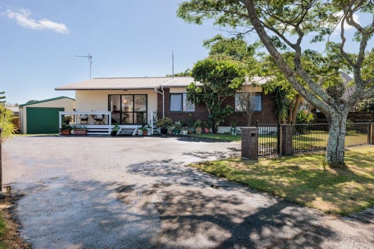 Photo of property in 7 Kane Road, Papamoa Beach, Papamoa, 3118