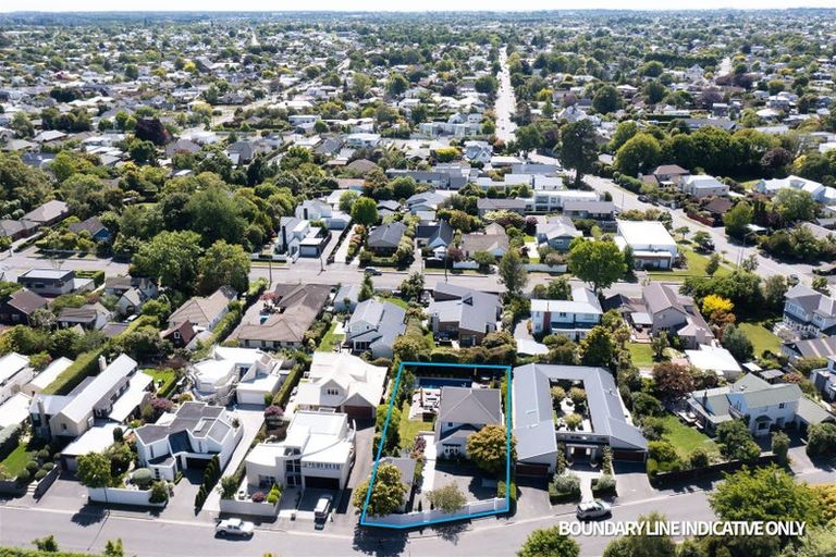 Photo of property in 10 Thornycroft Street, Fendalton, Christchurch, 8052