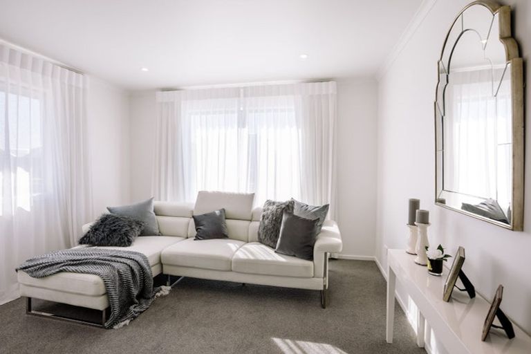 Photo of property in 10 Overton Street, Rototuna North, 3210