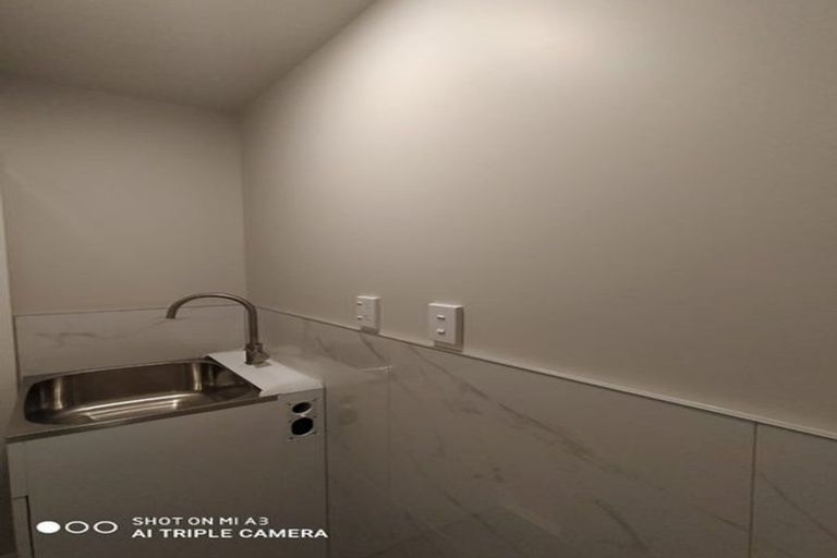 Photo of property in 30 Combat Street, Papakura, 2110