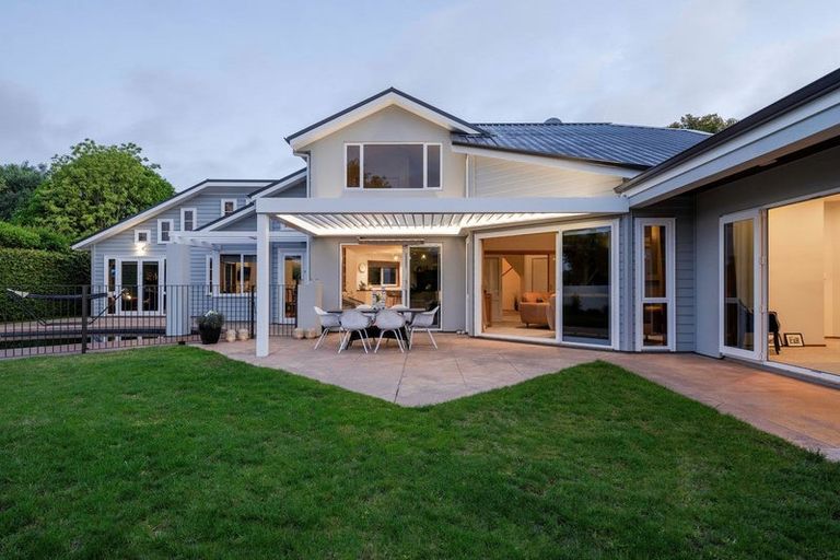Photo of property in 15 Sissinghurst Court, Bethlehem, Tauranga, 3110