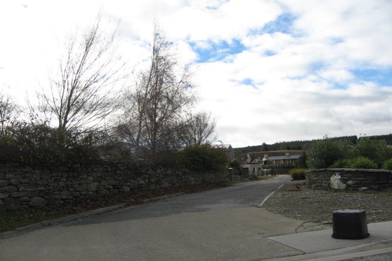Photo of property in 20 Waimana Place, Wanaka, 9305