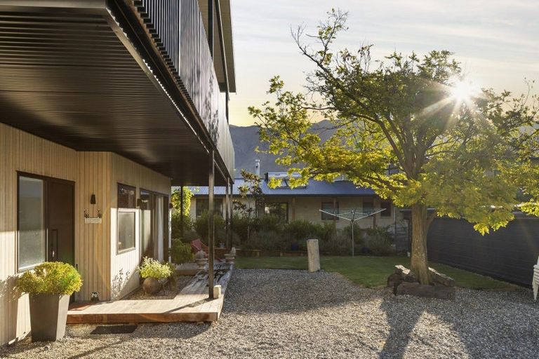 Photo of property in 160 Upton Street, Wanaka, 9305