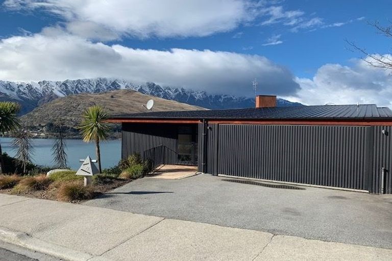 Photo of property in 25 Highview Terrace, Queenstown, 9300