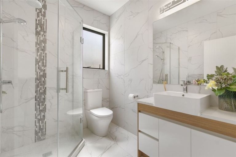 Photo of property in 4 Drumconnell Drive, Flat Bush, Auckland, 2019