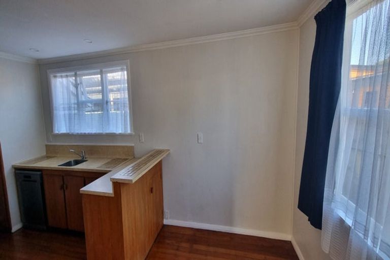 Photo of property in 18 Camp Street, Silverstream, Upper Hutt, 5019