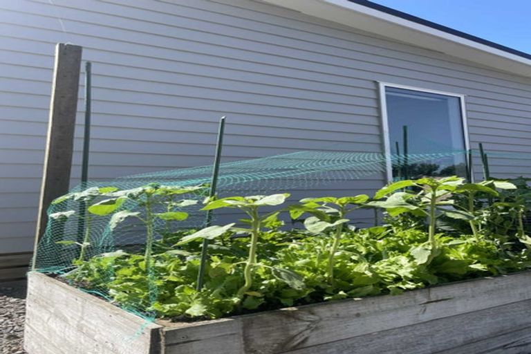 Photo of property in 78 Tamatarau Road, Tokomaru, Palmerston North, 4474