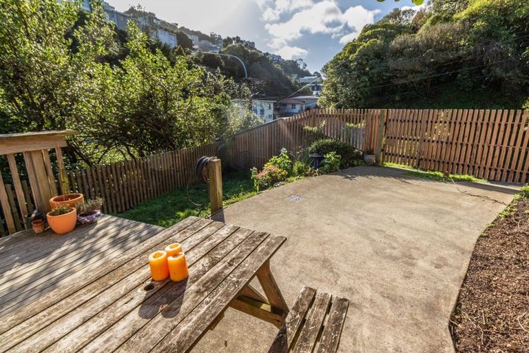 Photo of property in 2a Borlase Street, Brooklyn, Wellington, 6021