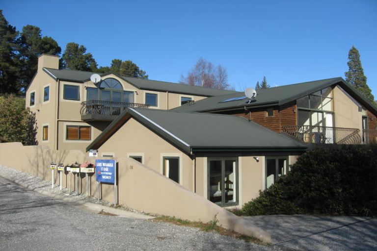 Photo of property in 4/36 Tenby Street, Wanaka, 9305