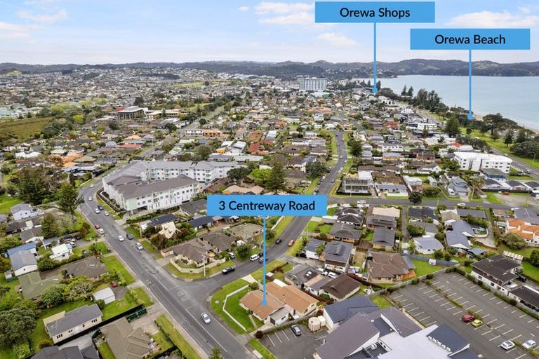 Photo of property in 2/3 Centreway Road, Orewa, 0931