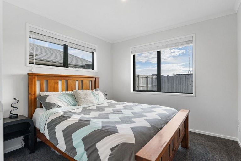 Photo of property in 17 Lion Place, Papamoa, 3118