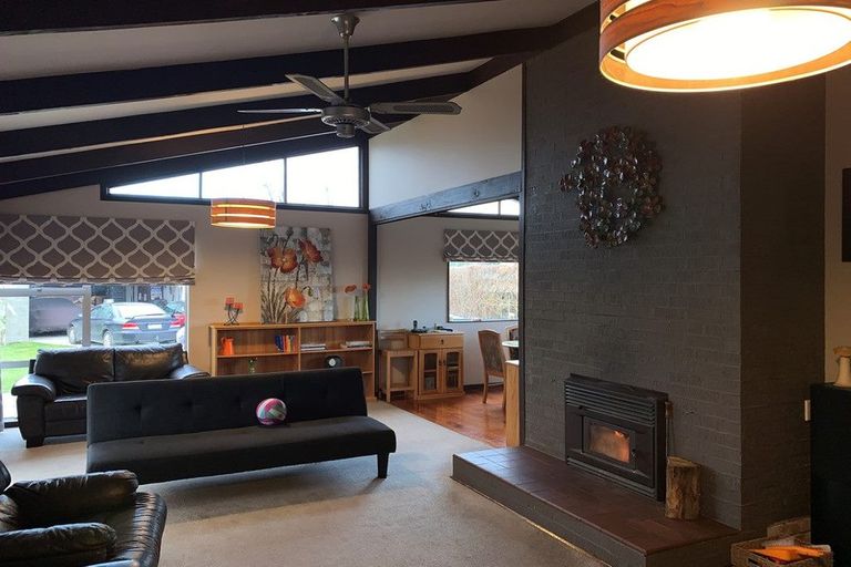 Photo of property in 4 William Street, Rolleston, 7614