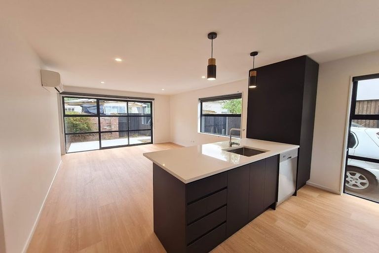 Photo of property in 3/112 Purchas Street, Edgeware, Christchurch, 8013