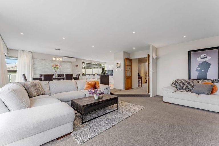 Photo of property in 40 Vipond Road, Stanmore Bay, Whangaparaoa, 0932