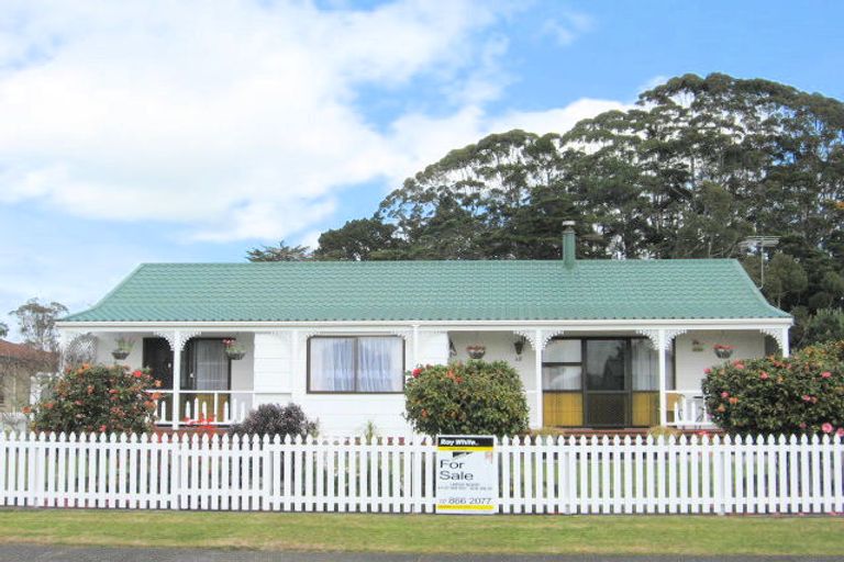 Photo of property in 68 Catherine Crescent, Whitianga, 3510