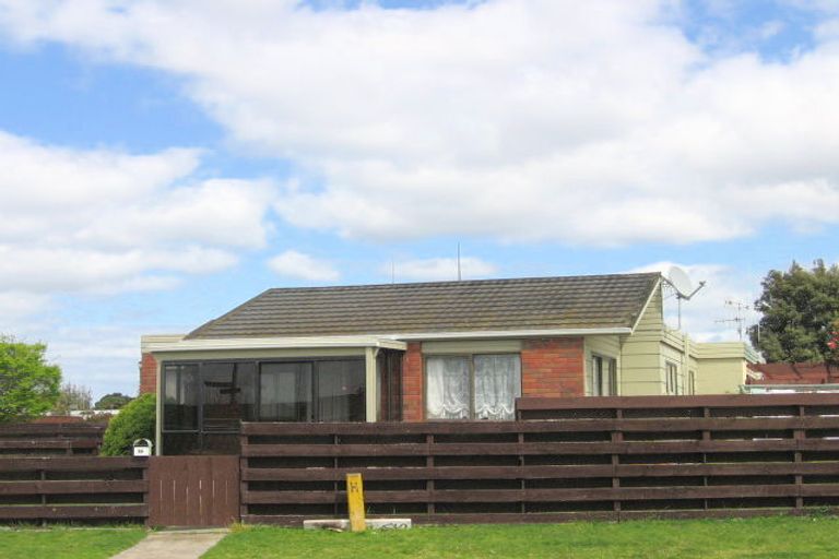 Photo of property in 64 Grenada Street, Mount Maunganui, 3116