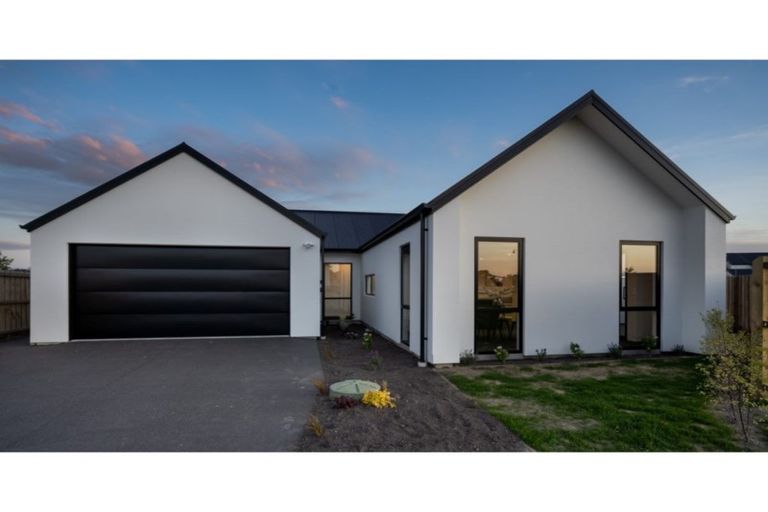 Photo of property in 11 Brancion Street, Halswell, Christchurch, 8025
