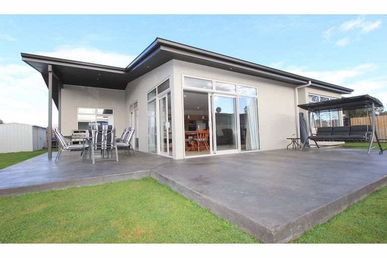 Photo of property in 233 Taylor Pass Road, Witherlea, Blenheim, 7201