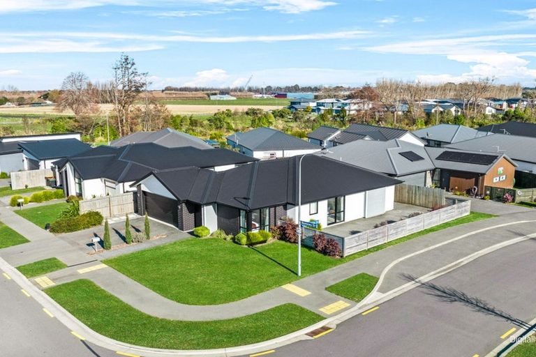 Photo of property in 5 Romney Drive, Belfast, Christchurch, 8051