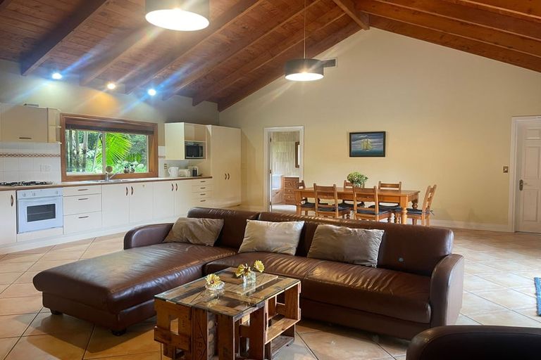 Photo of property in 111 Sunnyside Road, Coatesville, Albany, 0793