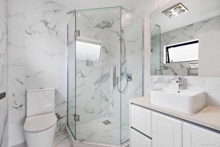 Photo of property in 4 Drover Close, Flat Bush, Auckland, 2019