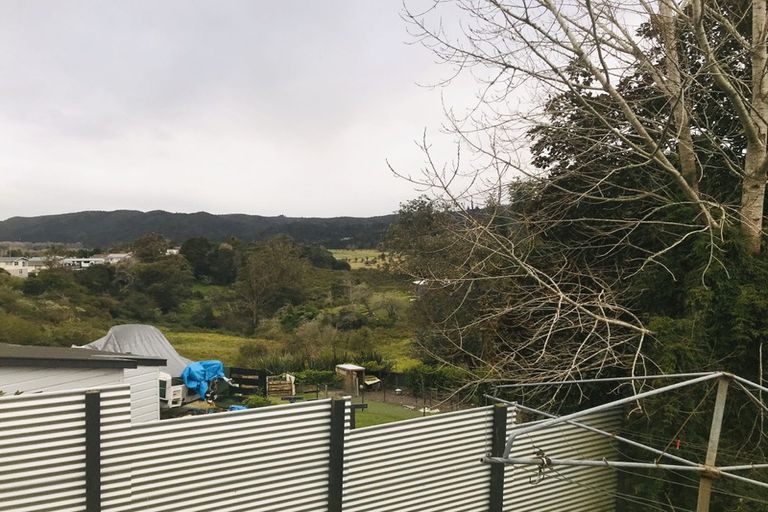 Photo of property in 1 Whiteman Road, Kawakawa, 0210
