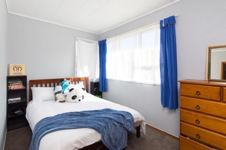 Photo of property in 120 Hillcrest Road, Papatoetoe, Auckland, 2025