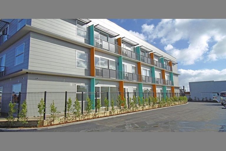 Photo of property in 19 Charles Street, Papatoetoe, Auckland, 2025