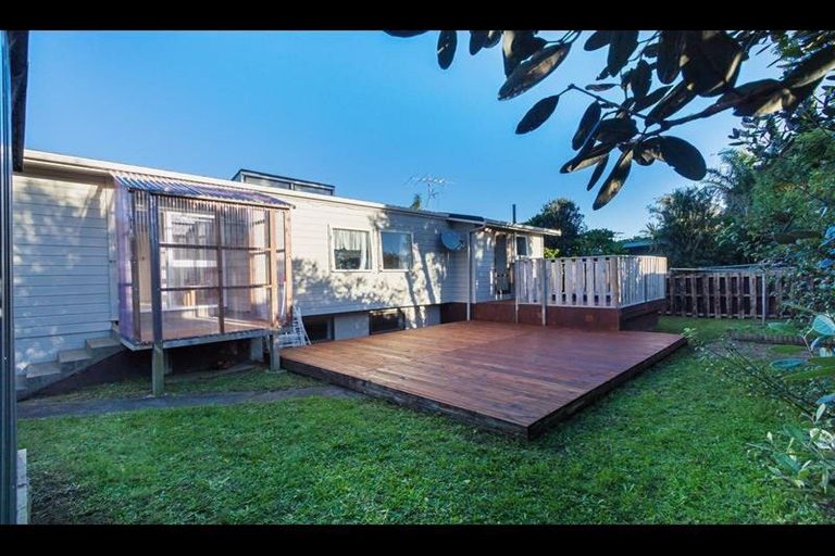 Photo of property in 45 Maugham Drive, Bucklands Beach, Auckland, 2014