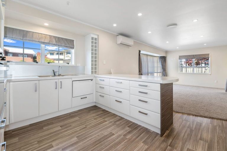 Photo of property in 34 Balwyn Avenue, Tihiotonga, Rotorua, 3015