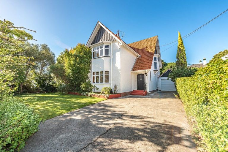 Photo of property in 4 Kent Road, Saint Johns Hill, Whanganui, 4501