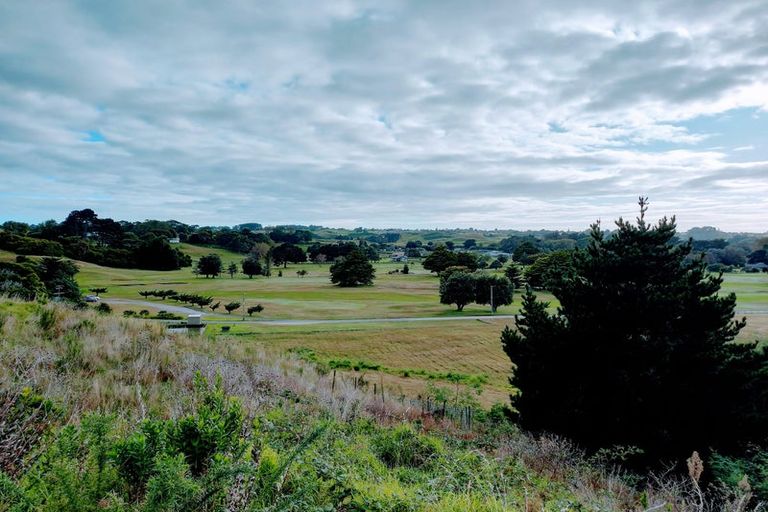 Photo of property in 18 Clarkson Avenue, Westmere, Whanganui, 4501