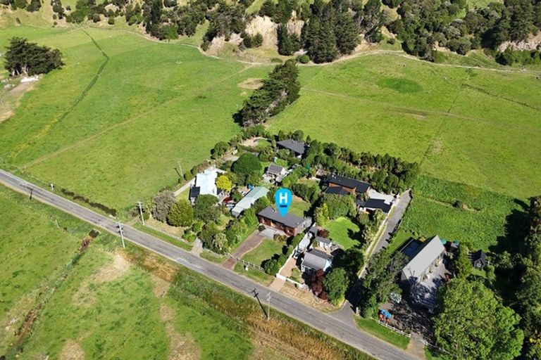 Photo of property in 1198a Okains Bay Road, Okains Bay, 7583