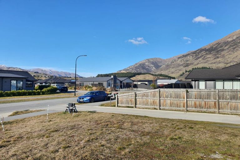 Photo of property in 31 Headley Drive, Lower Shotover, Queenstown, 9304