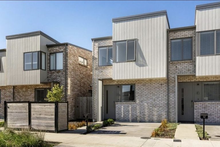 Photo of property in 105 Mangahoe Road, Mount Wellington, Auckland, 1062