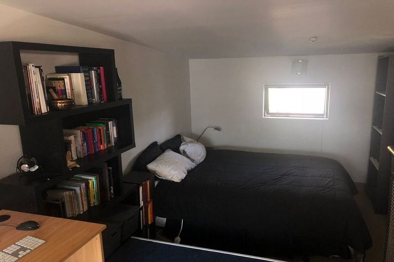 Photo of property in Urbane Apartments, 51/29 Webb Street, Mount Cook, Wellington, 6011