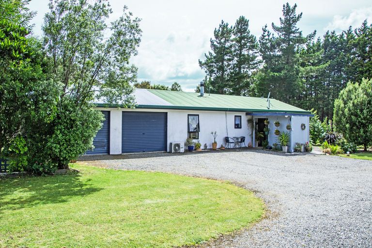 Photo of property in 8 Mclaughlin Drive, Tinui, Masterton, 5889